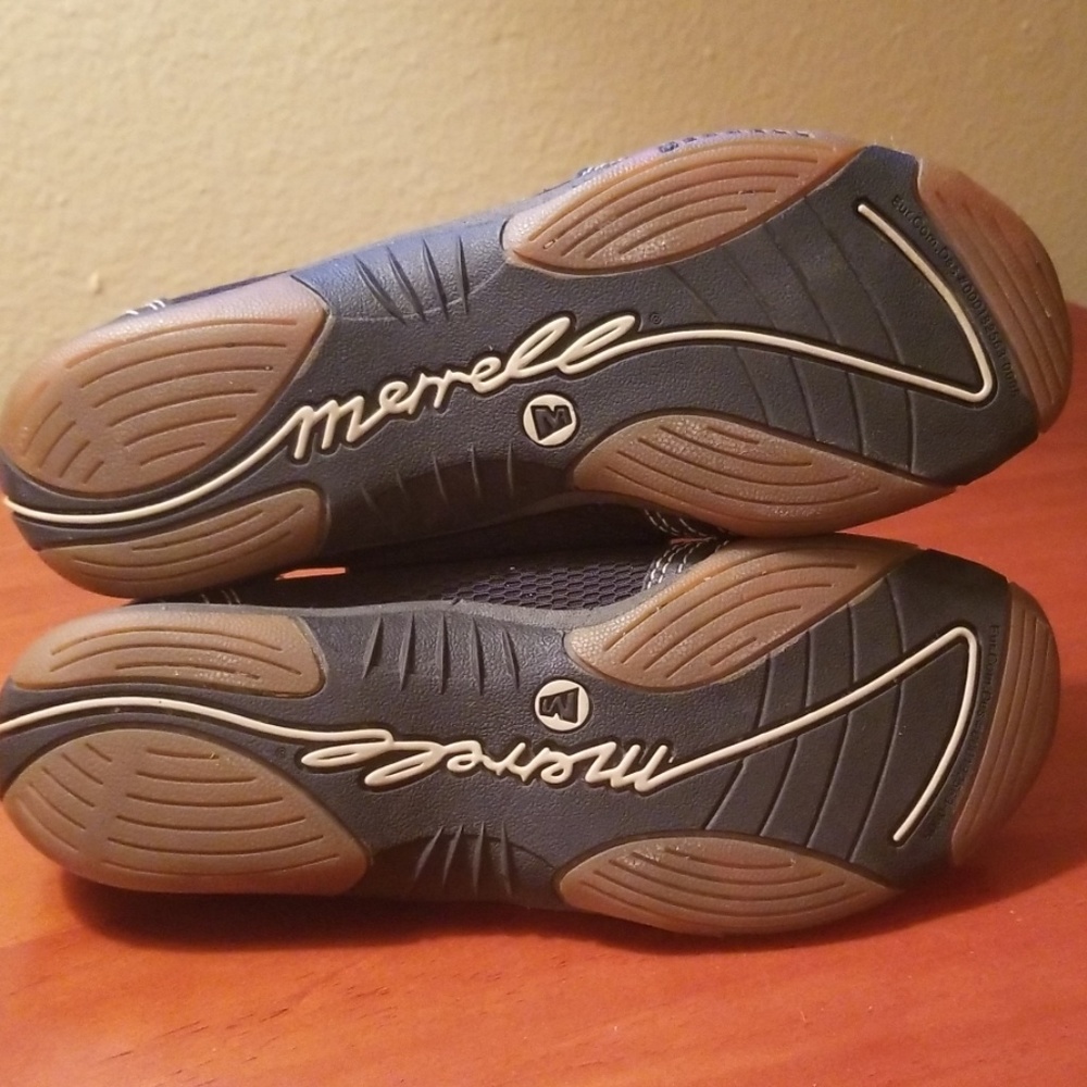 Merrell Barrado - Picture 4 of 5